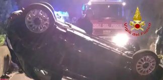 Incidente Stradale sulla SS 163 Amalfitana. Auto ribaltata tra Erchie e Maiori - Agro24