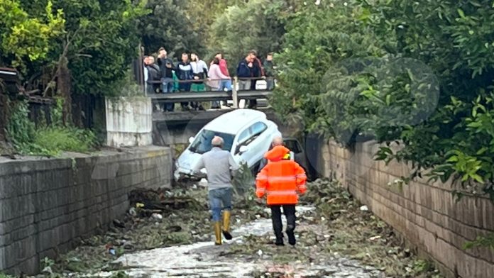 Maltempo nell'Agro nocerino-sarnese, strade allagate e colate di fango - agro24